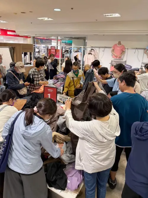 ▲新光三越台南中山店結束營業大出清。（圖／取自新光三越）