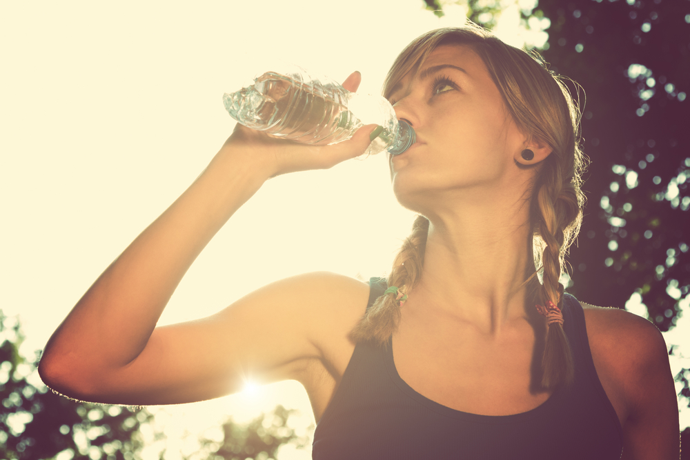 譚敦慈/ 飲料無法取代水！愛美女生一定要知道的15個喝水守則
