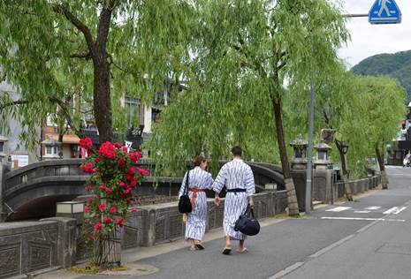 來趟紓壓的溫泉之旅吧！出發日本城崎溫泉體驗一系列泡湯行程
