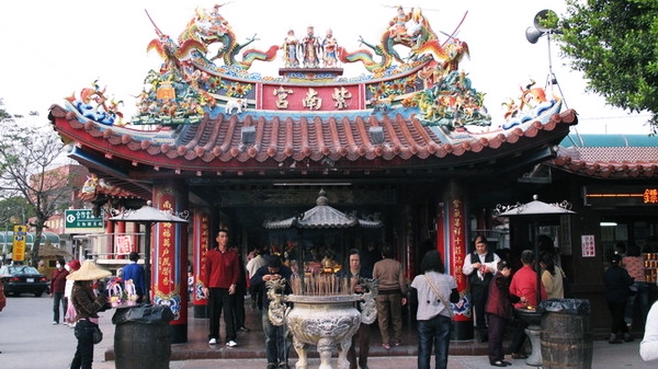 雨揚居士／台灣北中南財神廟大集合，想招財求好運到這裡就對了！
