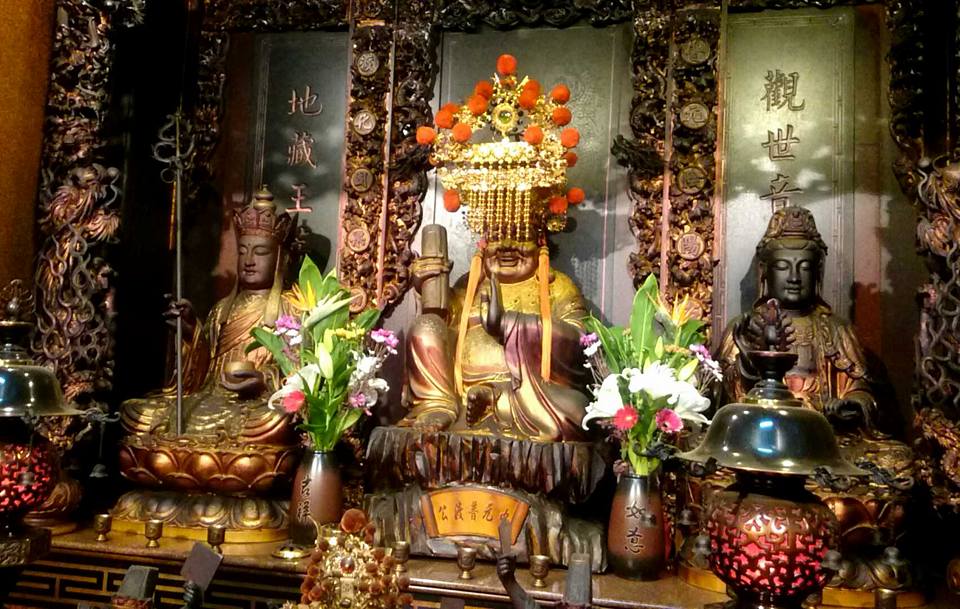 笑咪咪的普渡公，只在虎尾金羅殿（圖／FB翻攝）