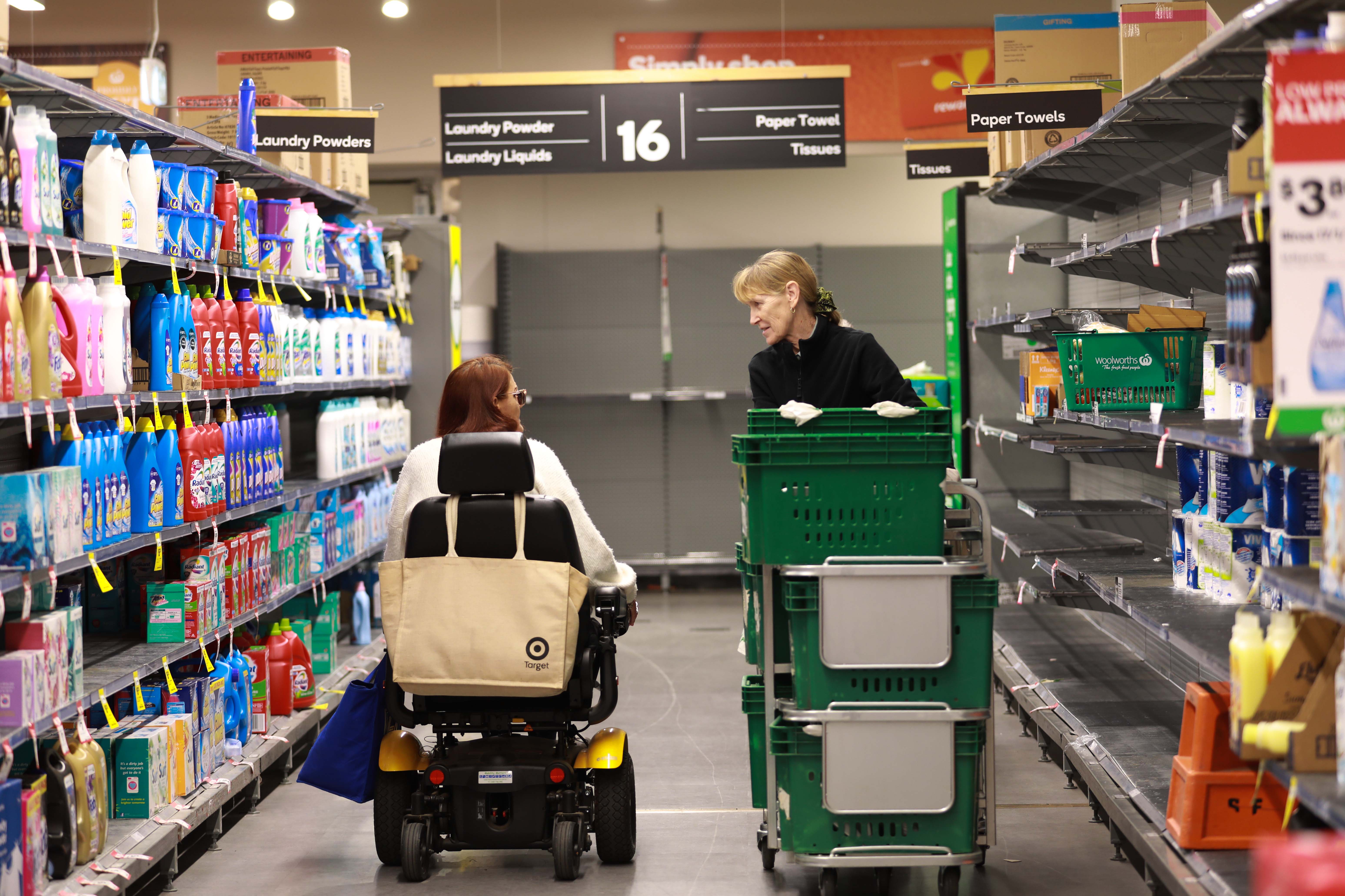 ▲澳洲連鎖超市 Woolworths 為身心障礙者及長者提供「專屬購物時段」。（圖／達志影像／AP）